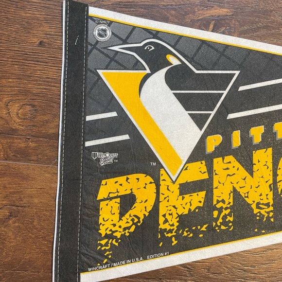 Pittsburgh Penguins flag - Picture 2 of 4